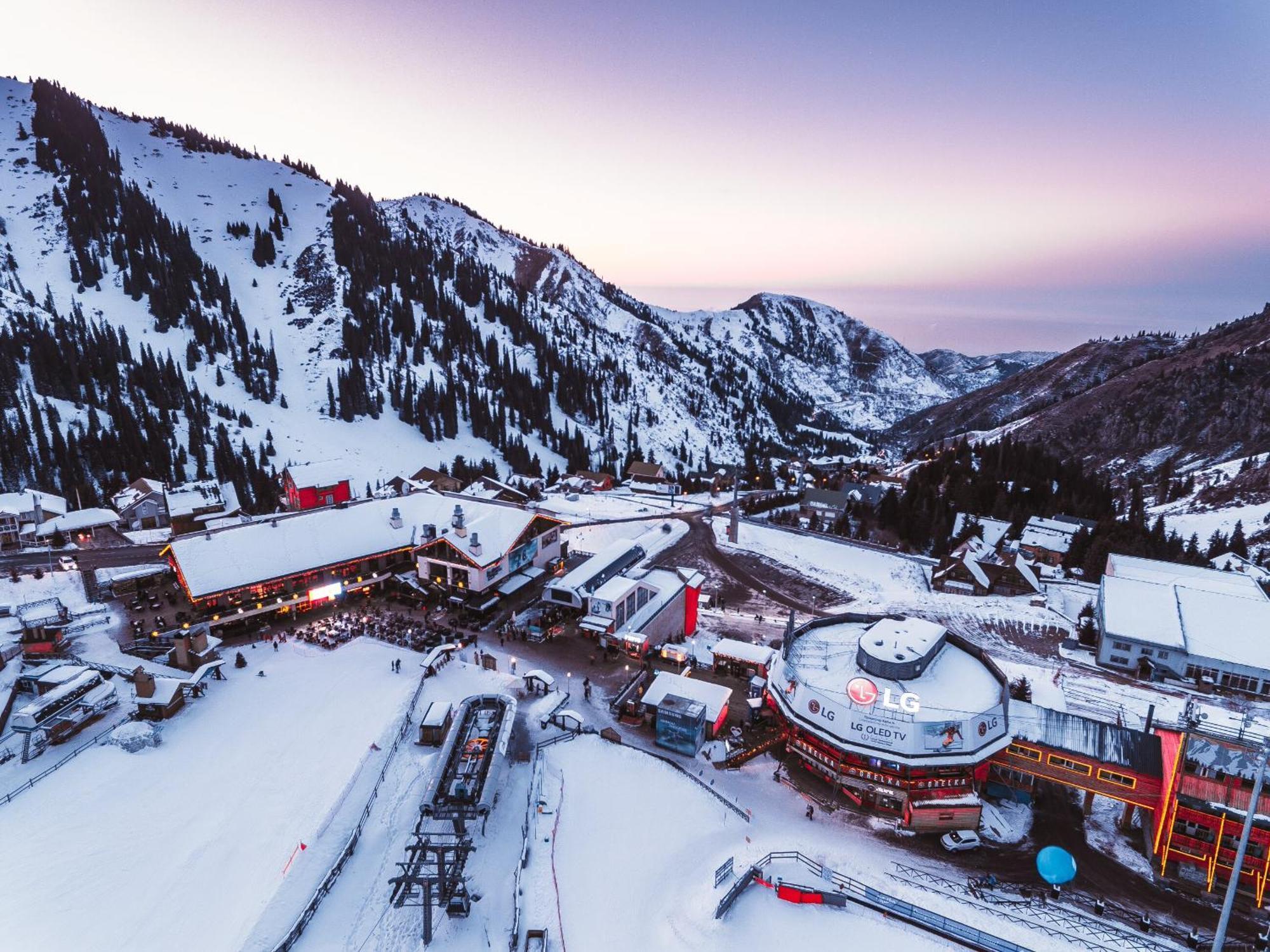Tenir Eco Hotel, Shymbulak Mountain Resort Almaty Exterior foto