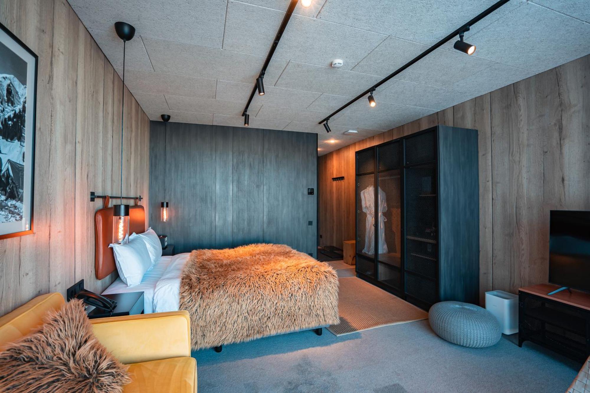 Tenir Eco Hotel, Shymbulak Mountain Resort Almaty Exterior foto